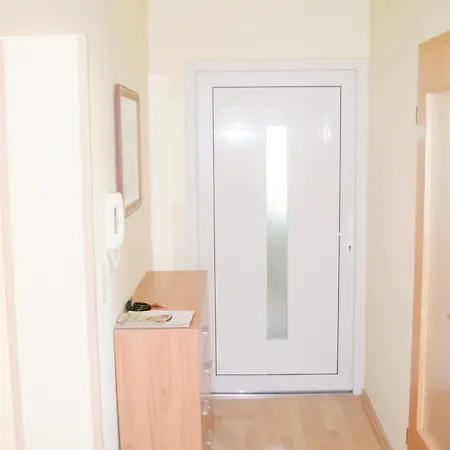 Fewo2 Apartment